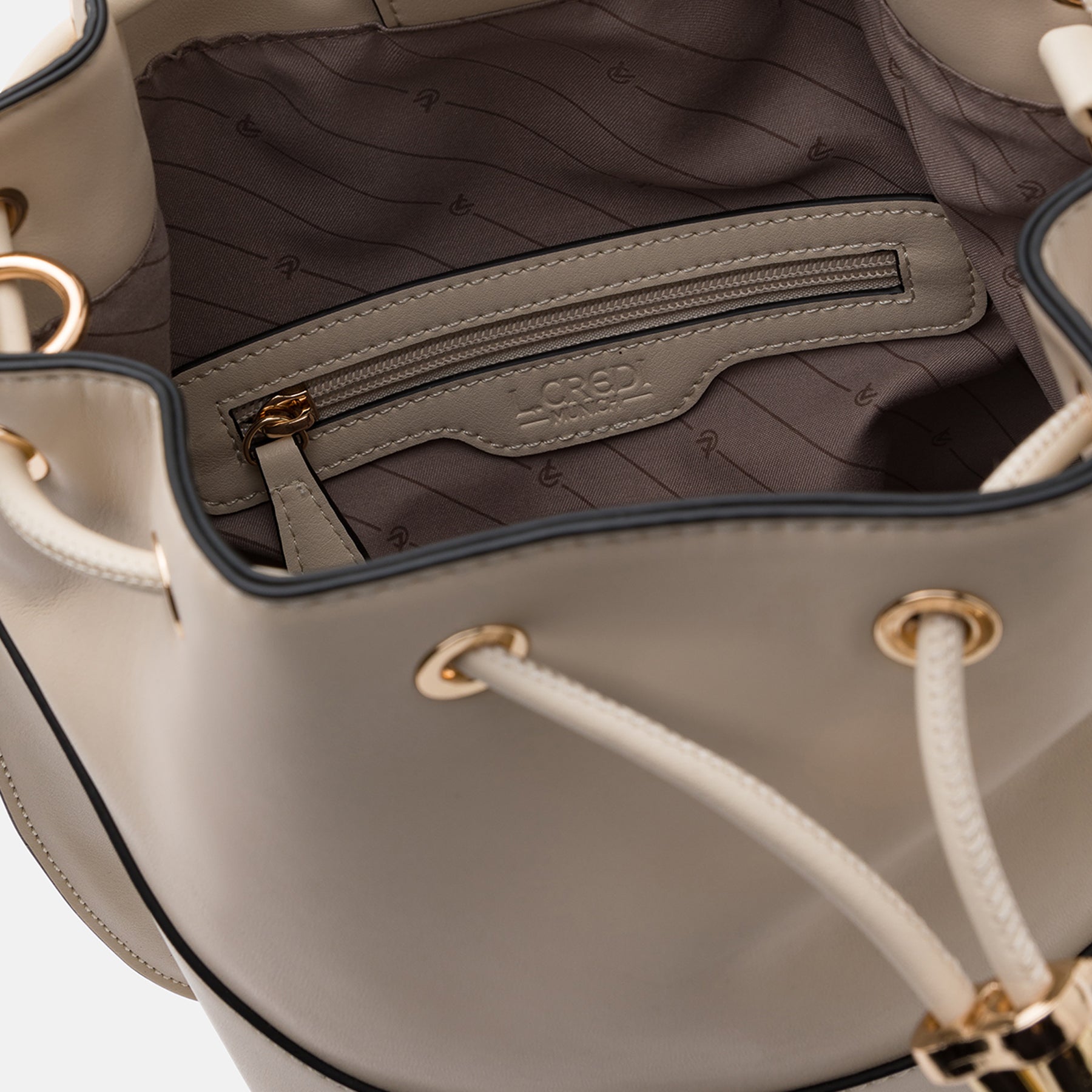 Olmina Hobo creme - L.Credi Munich