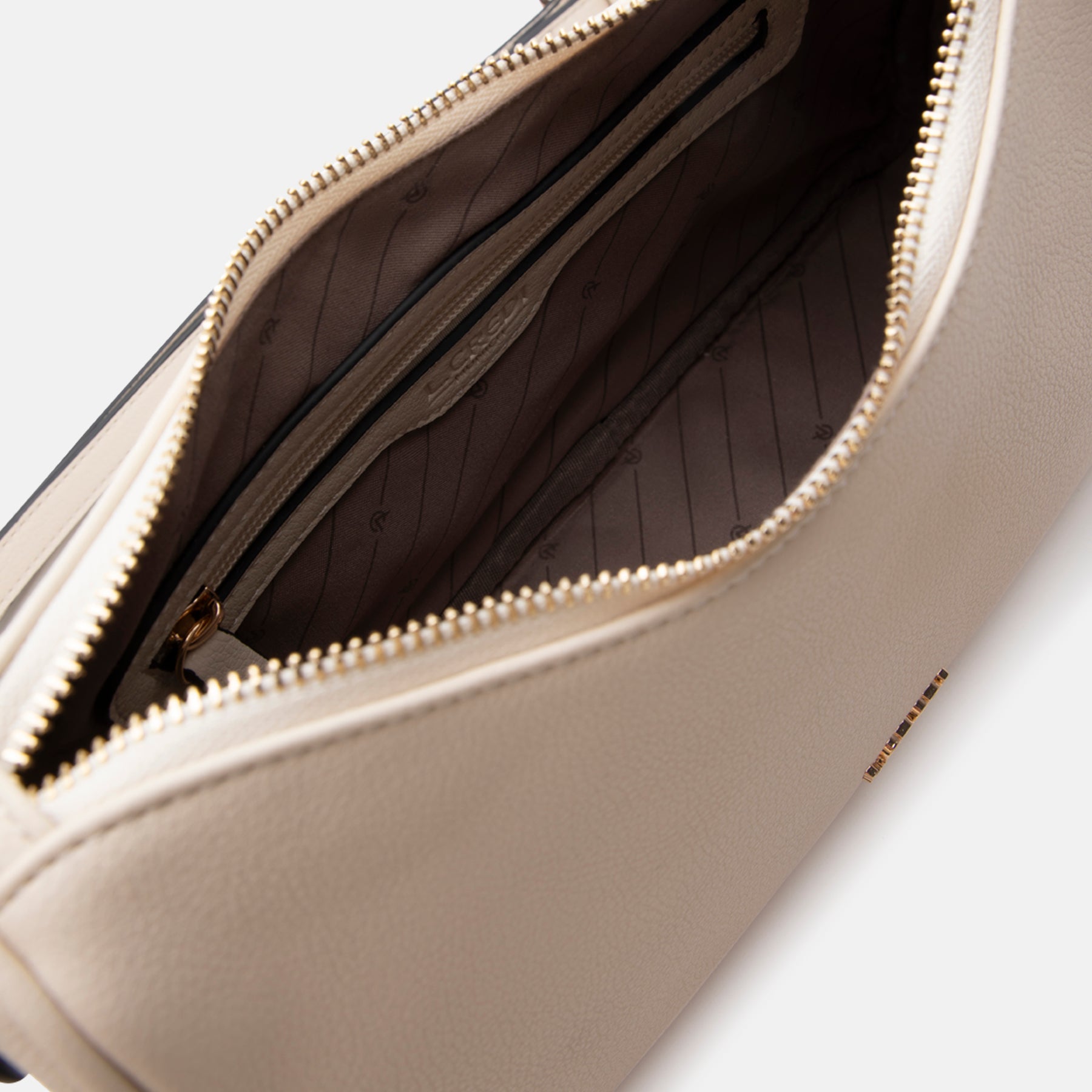 Paulina Hobo creme