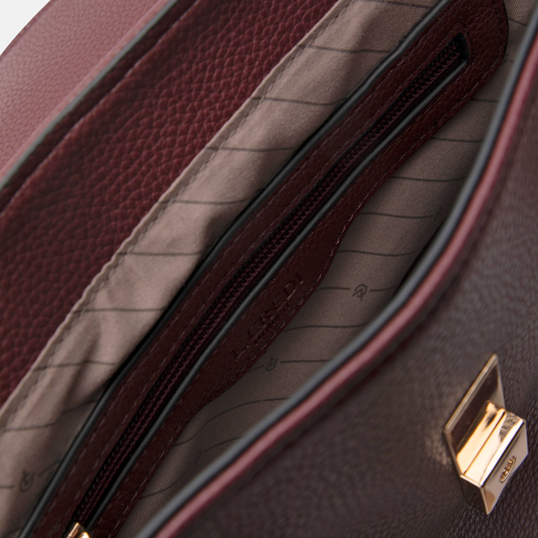 Perdita Henkeltasche wine - L.Credi Munich
