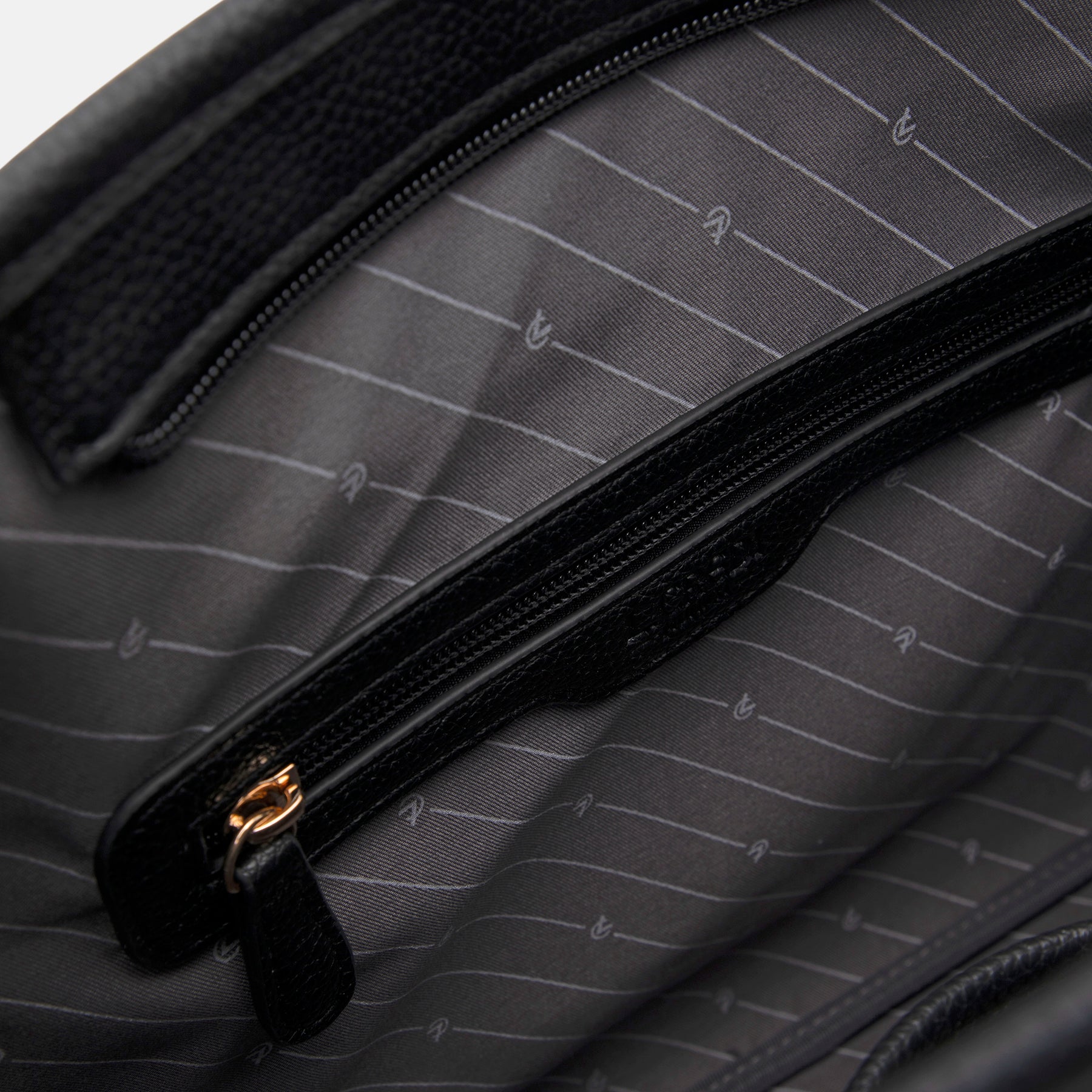 Pheline Hobo schwarz