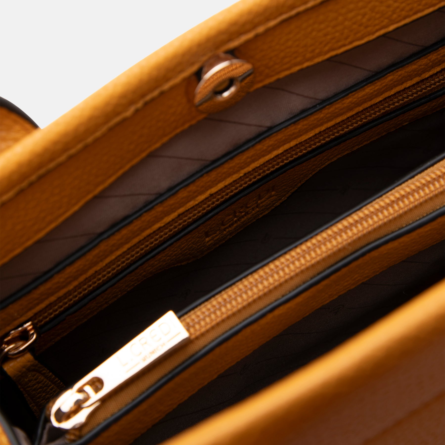 Phemia Henkeltasche amber - L.Credi Munich