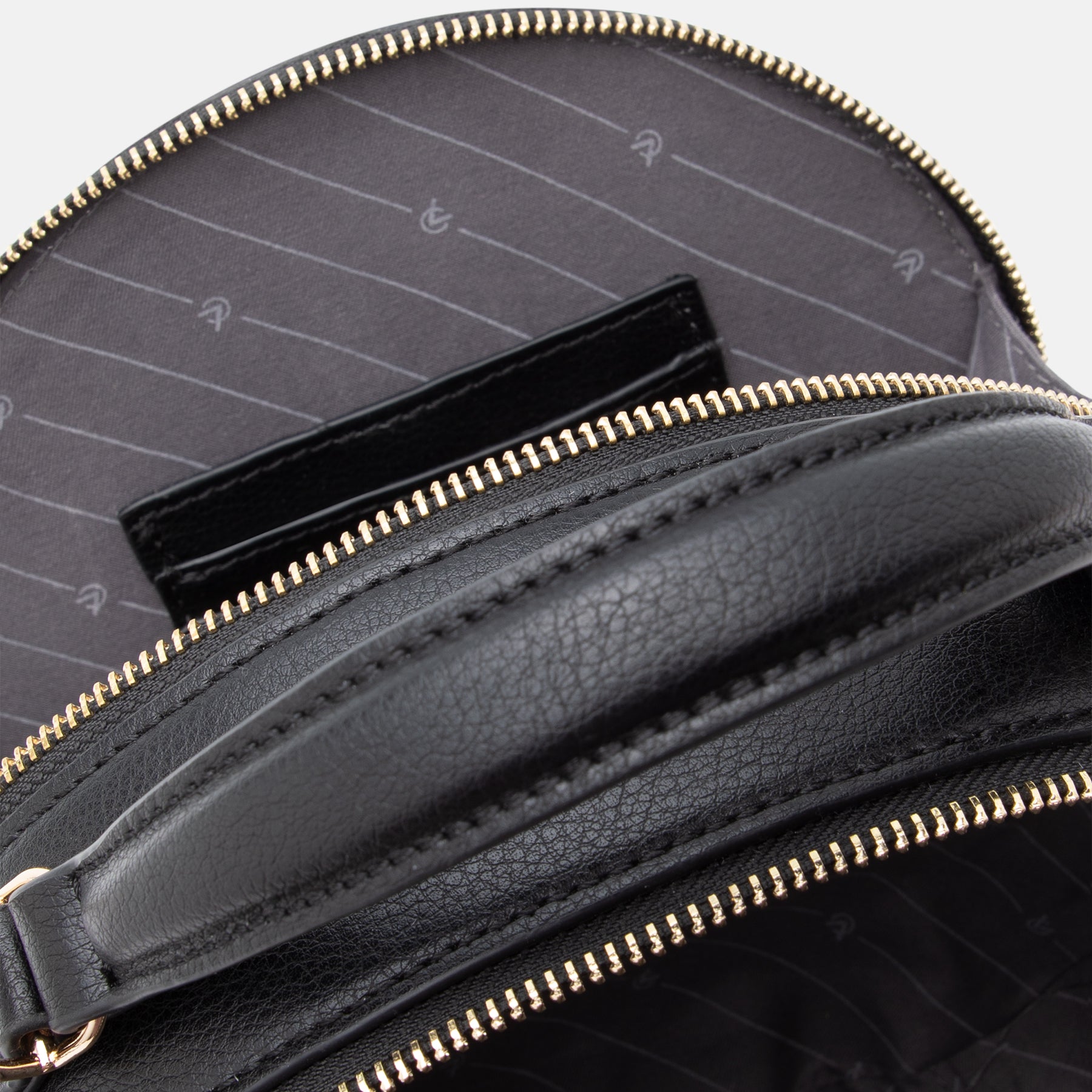 Umhängetasche schwarz Roxana Serie - L.Credi Munich