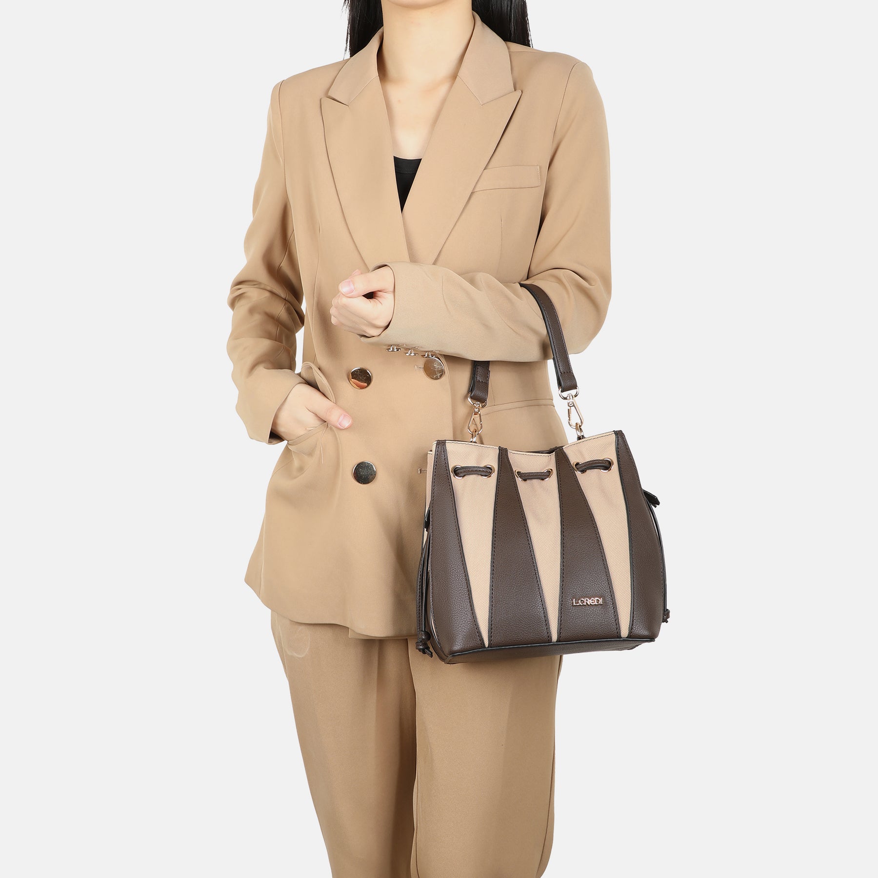 Hobo T-Chocolate T-Raisa Serie