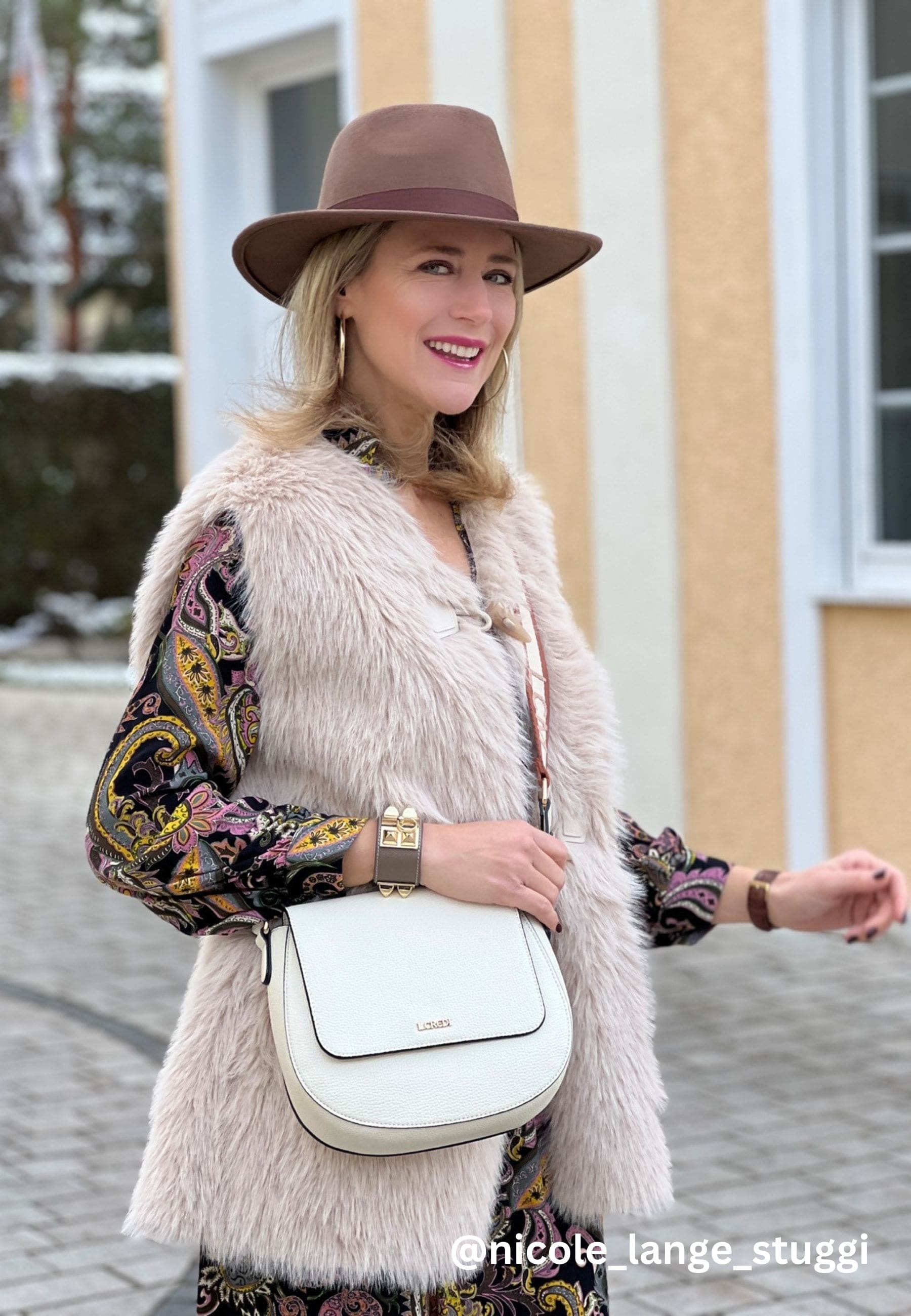 L.CREDI Munich Kristie Umhängetasche