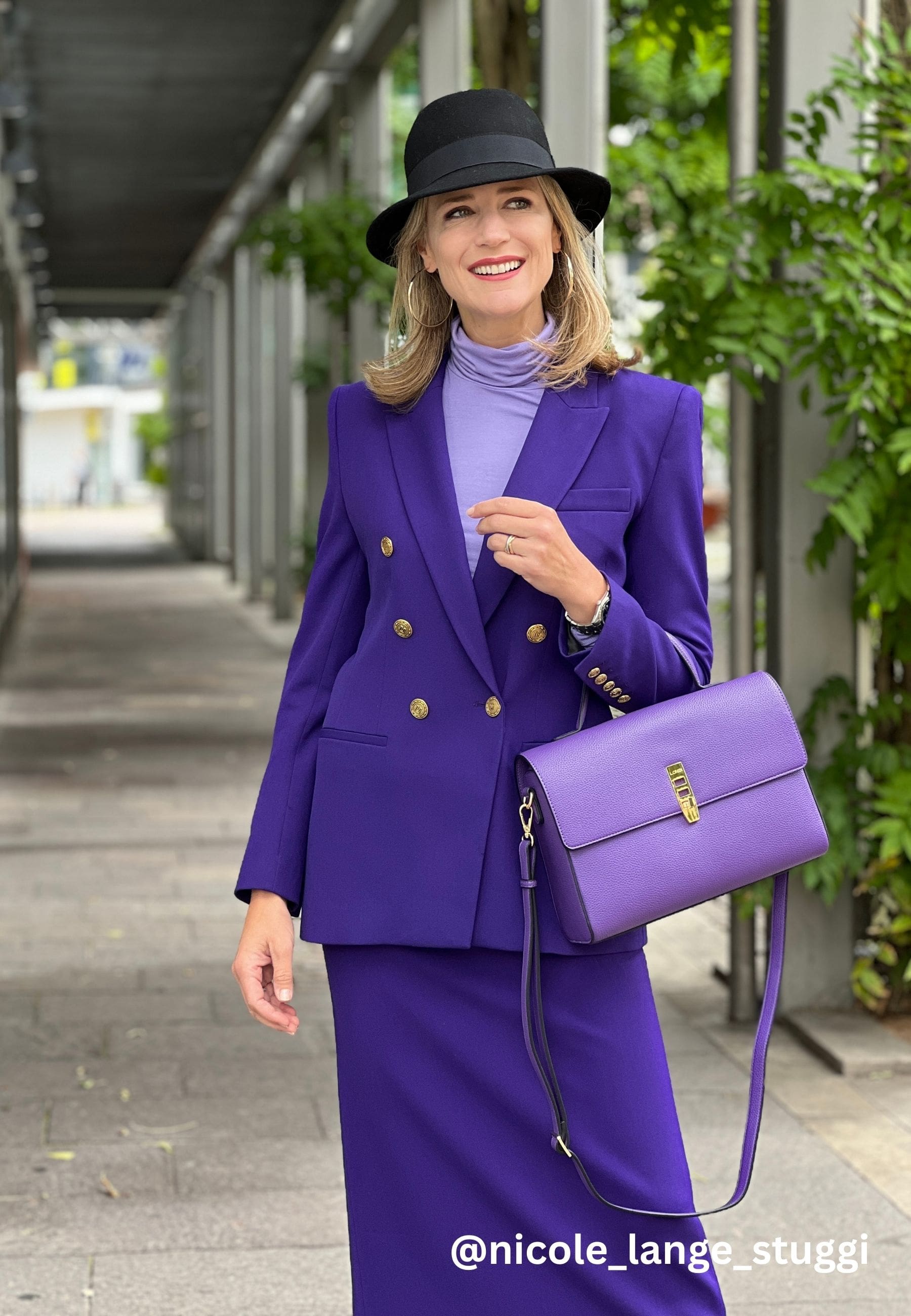 L.CREDI Munich Laurie Henkeltasche