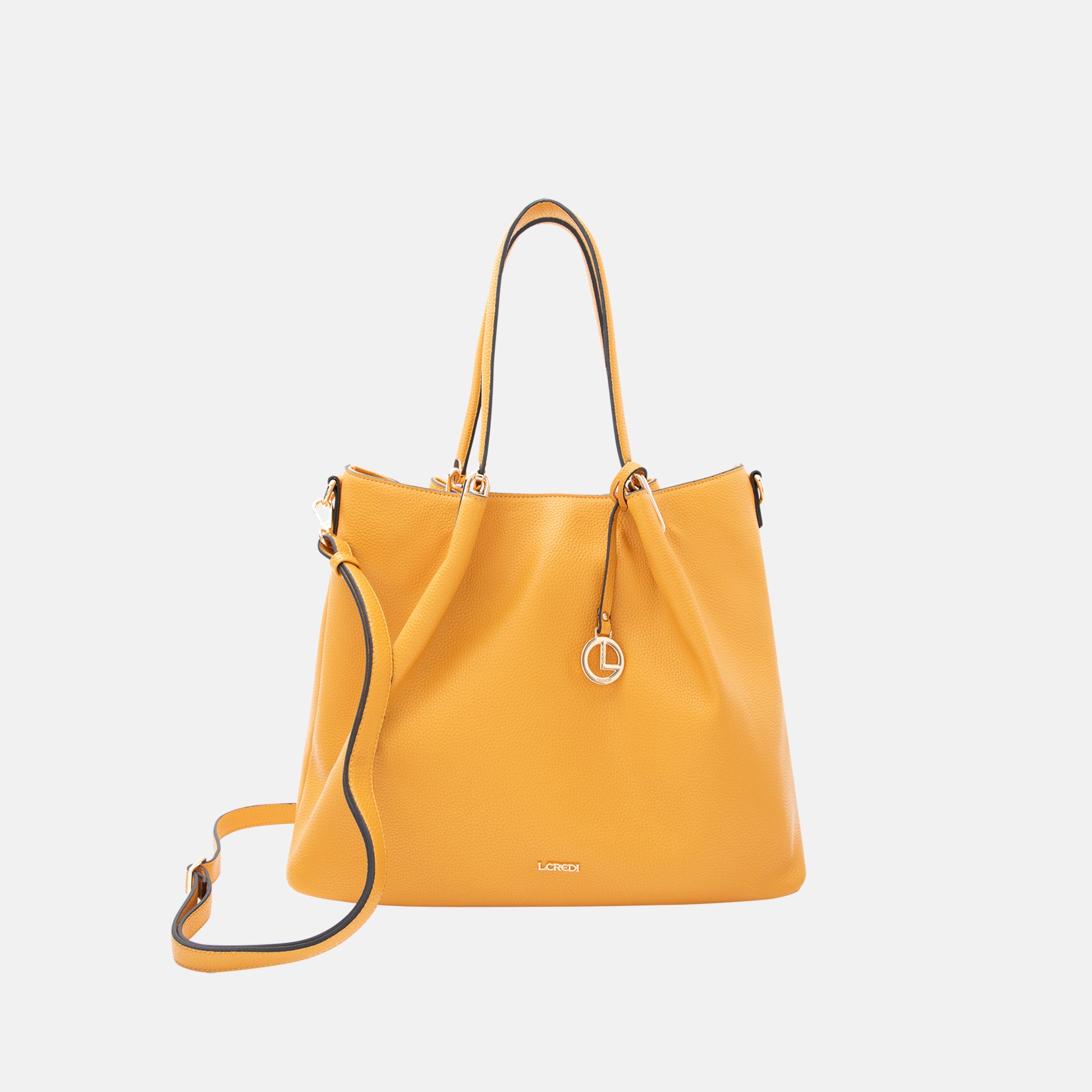 ebony-shopper-amber
