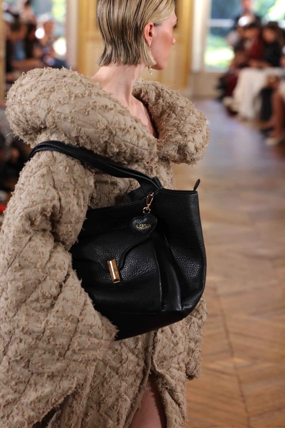 Shopper schwarz Tur.ai Serie ✨ Ab November erhältlich